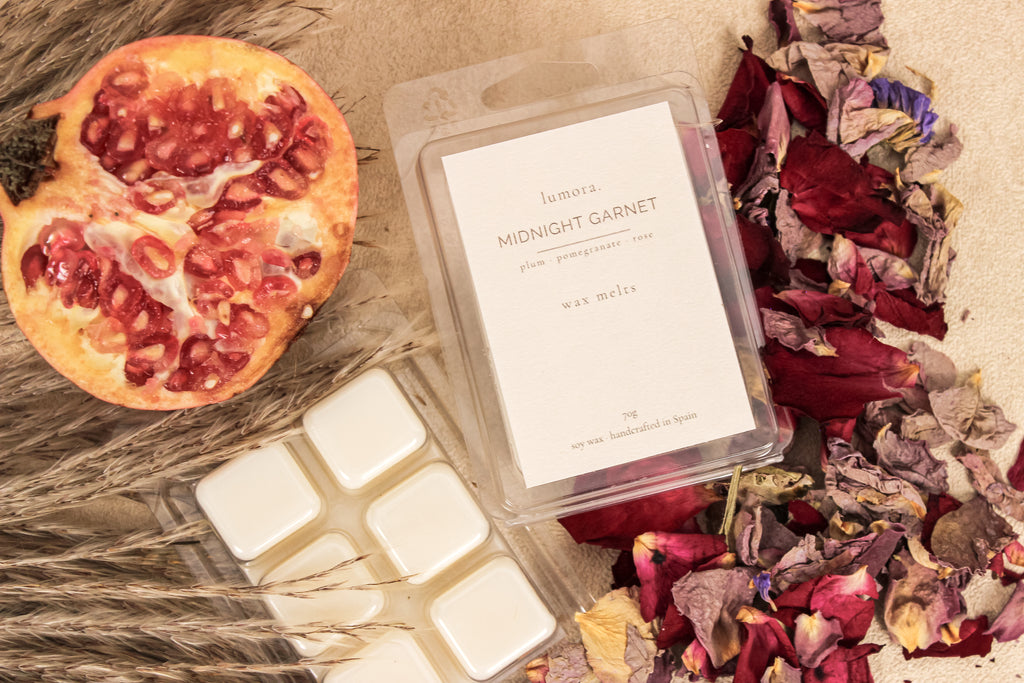 MIDNIGHT GARNET · wax melts