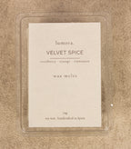 VELVET SPICE · essential duo